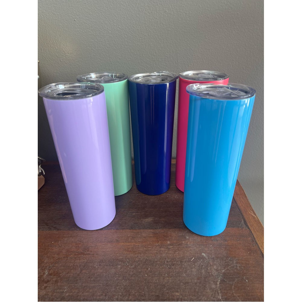 Insulated Water Bottle - Keep Your Drink at the Perfect Temperature in Assorted Colors